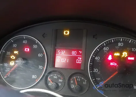 2007 Volkswagen Rabbit z USA, uszkodzony, nr VIN WVWCR71K17W064521